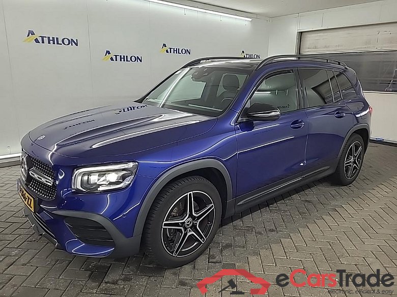 MERCEDES-BENZ GLB-Klasse 200 DCT Business Solution AMG 5D 120kW #1