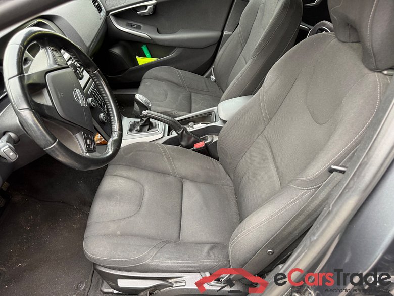 Volvo V40 Cross Country 1.6 D2 Navi Klima PDC ... #5