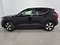 preview Volvo XC40 #2