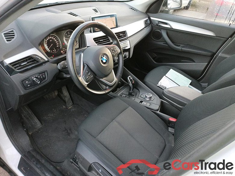 BMW X1 / 2019 / 5P / todoterreno sDrive18dA Corporate (AC4) #3