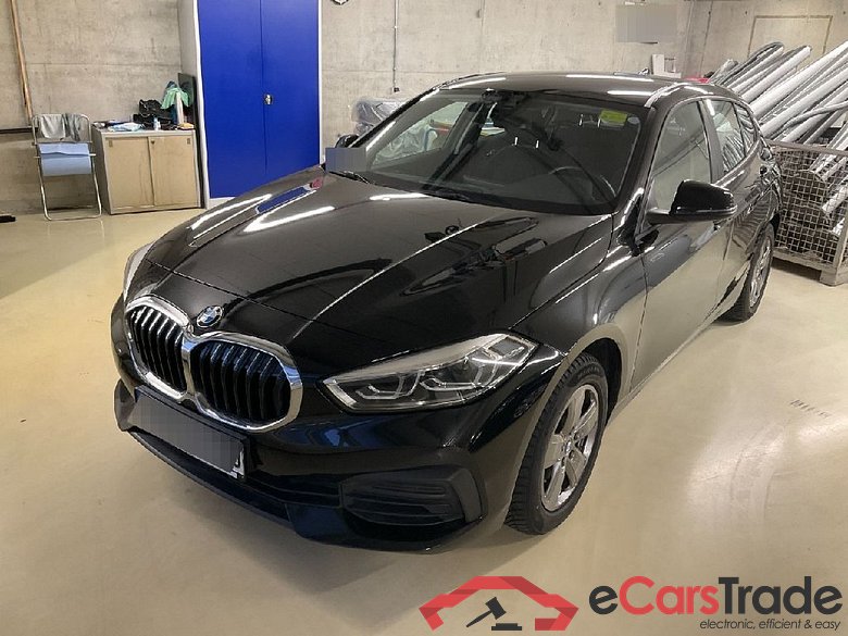 1 Limousine 118 i Advantage 1.5 100KW AT7 E6d
