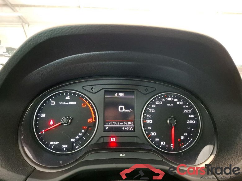 Q2 30 TDI Design 1.6 TDI 115CV BVA7 E6dT #6