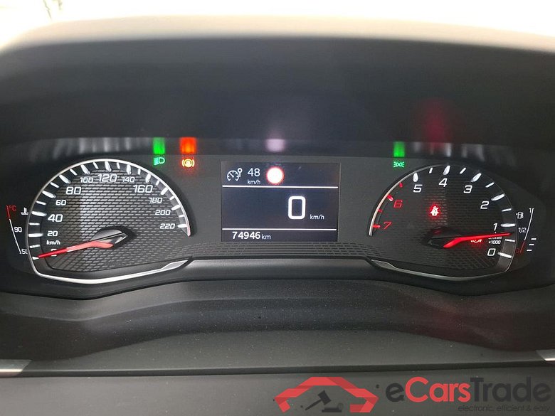 PEUGEOT 2008 / 2019 / 5P / Crossover PureTech 100 S&S ACTIVE BUSINESS #6