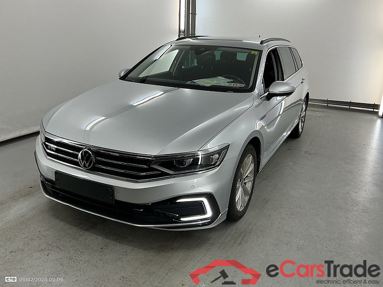 VOLKSWAGEN PASSAT VARIANT GTE - 2020 1.4 TSI PHEV GTE Business DSG #1