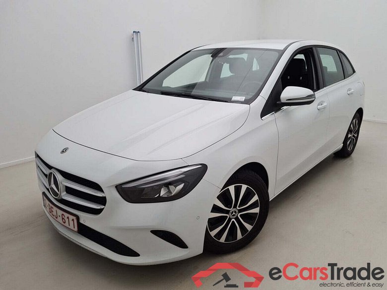 MERCEDES-BENZ B-KLASSE 180 D STYLE 8G-DCT