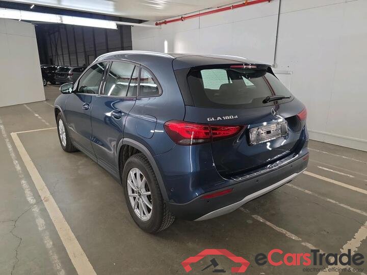 Mercedes GLA GLA GLA 180 d Business Solution Essential 85kW/116pk  5D/P Auto-8 #3