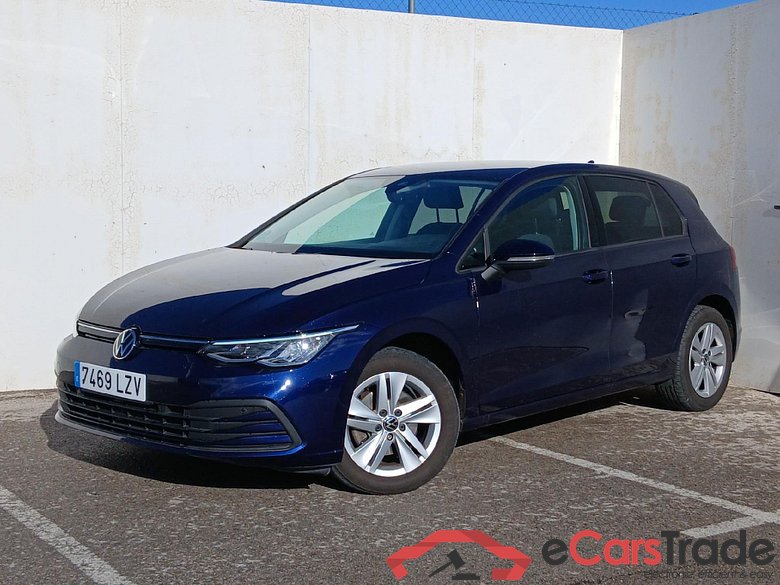 Golf VIII Berlina Life 1.0 TSI 110CV MT6 E6d #1