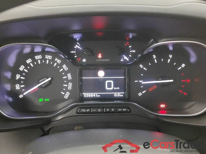 Citroën Berlingo Multispace 1.2 PureTech 110 MAN6 S&S Feel M 5d #6