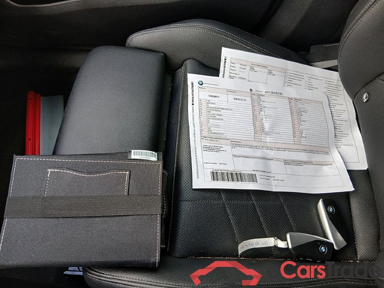 BMW X1 / 2022 / 5P / todoterreno sDrive18d #5