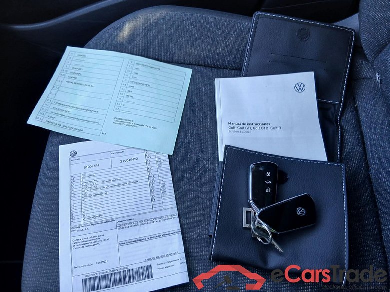 VOLKSWAGEN Golf / 2020 / 5P / berlina con portón Life 2.0 TDI 85kW (115CV) #5
