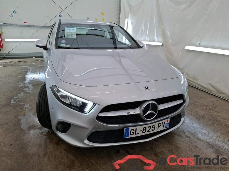 MERCEDES-BENZ Classe A Compact / 2022 / 5P / Berline A 180 Business Line 7G-DCT #4