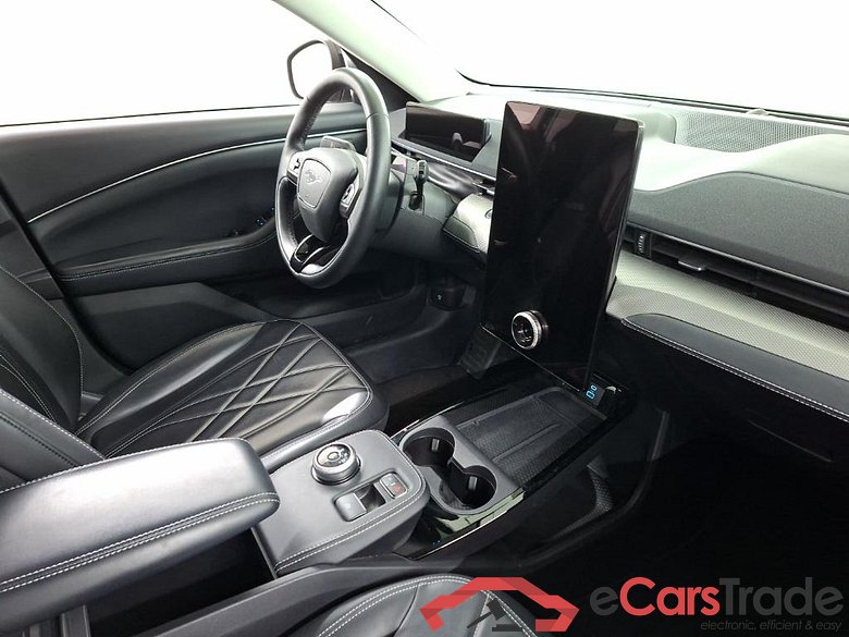 FORD Mustang Mach-E 75kWh RWD auto 5D 198kW #6