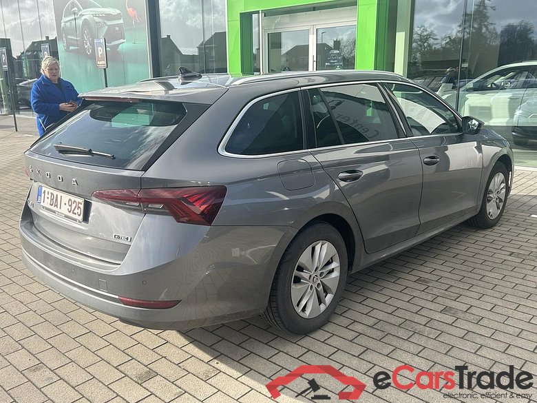 SKODA Octavia Combi Octavia Combi Clever 1.5 TSI m-HEV 110kW (150pk) DSG7 #4