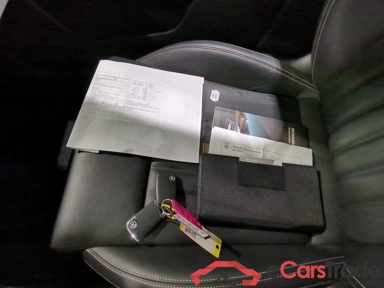 Superb Combi L&K 2.0 TDI 110KW AT7 E6d #3