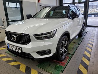 Volvo XC40