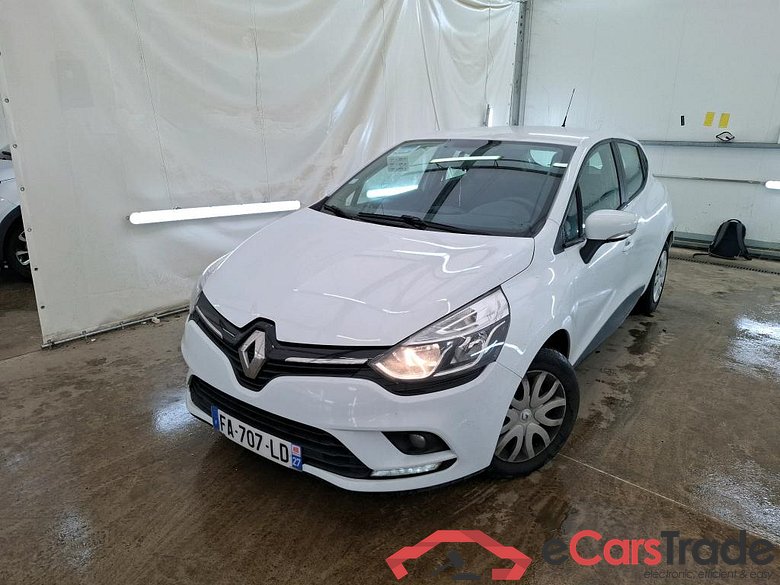 RENAULT Clio Société VU 5p Berline Air Medianav dCi 90 - 18 #1