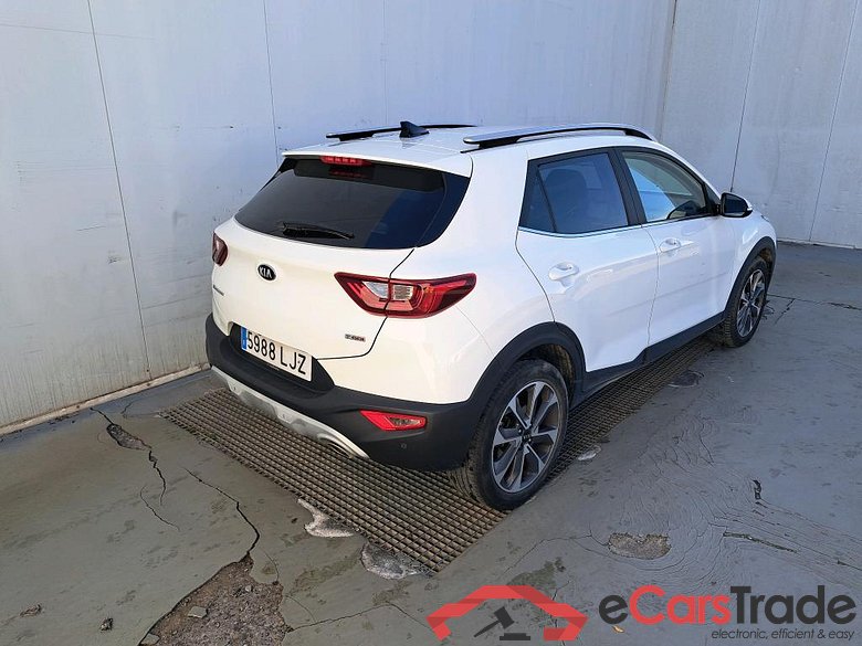 KIA Stonic / 2017 / 5P / todoterreno 1.0 T-GDi 74kW (100CV) Drive (CX) #2