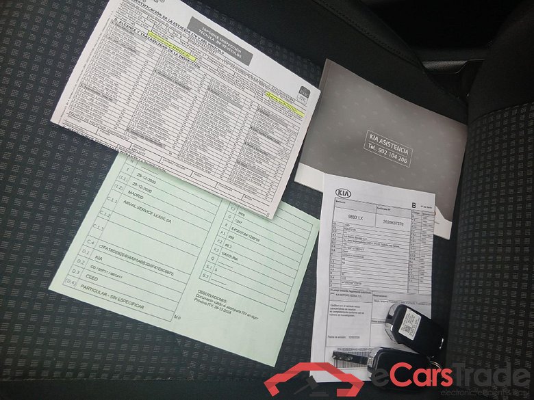 KIA Ceed / 2018 / 5P / berlina con portón 1.0 T-GDi 88kW (120CV) Concept #5