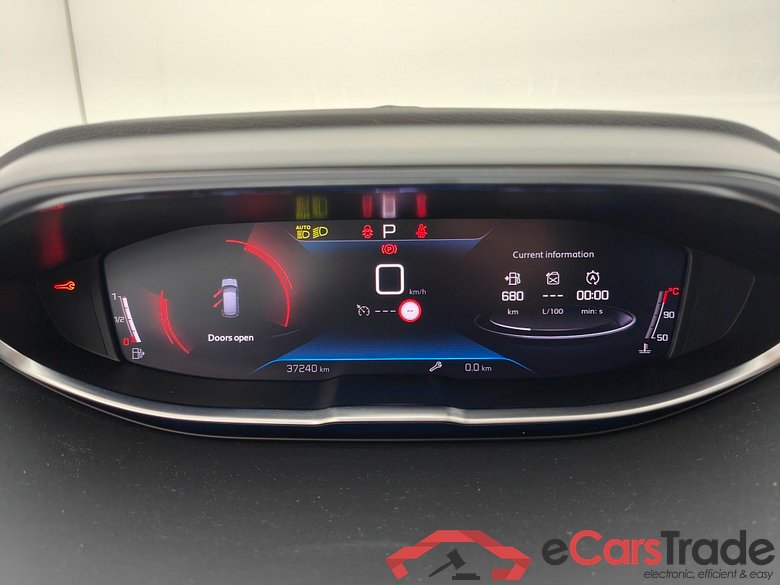 PEUGEOT 3008 DIESEL - 2021 1.5 BlueHDi 130 Allure 5d Auto #4