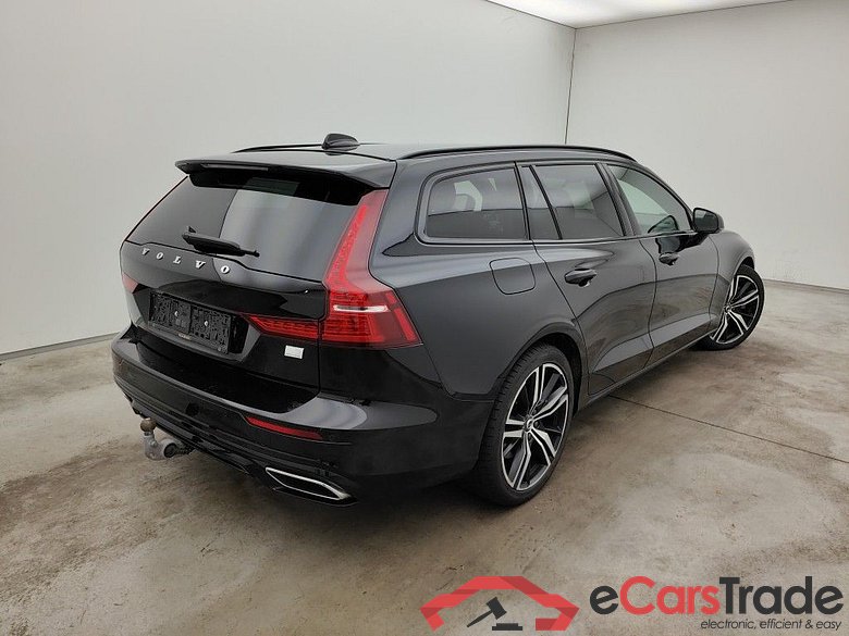 Volvo V60 T6 Recharge 4x4 Geartronic R-Design 5d #2
