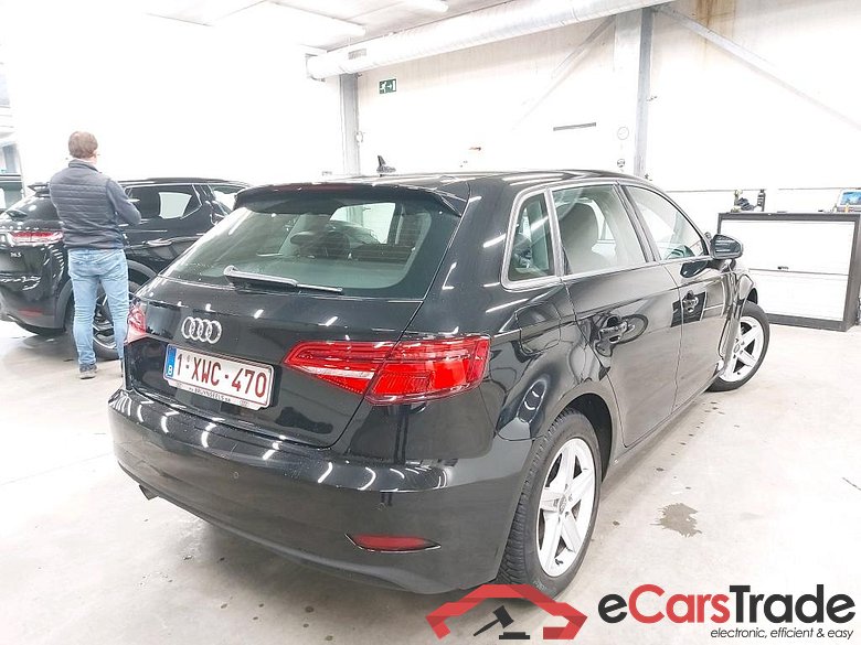 AUDI - AUD A3 SB 30 TFSi 116PK Pack Platinum  * PETROL * #2