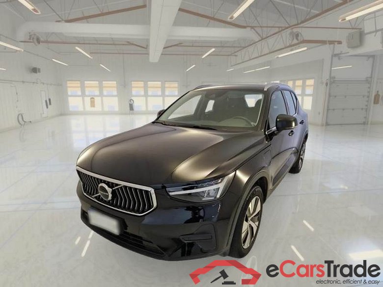 VOLVO XC40 / 2021 / 5P / SUV T4 RECHARGE PLUG-IN AUTO ESSENTIAL #1