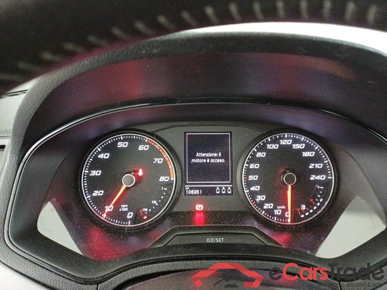 SEAT NUOVA IBIZA / 2017 / 5P / BERLINA 1.0 TGI 66KW STYLE #4