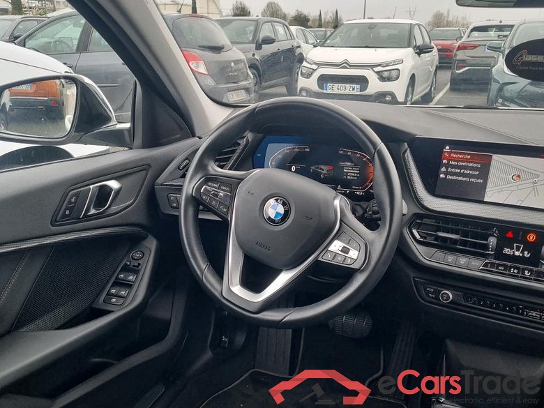 BMW 118i Sport-Line Aut. LED-Xenon LC-Pro Ambient Navi 1/2 Sport-Leather KeylessGo Klima PDC ... #3