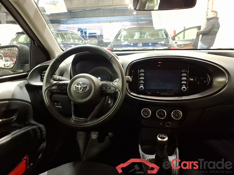TOYOTA AYGO X 1.0 VVT-I PLAY #6