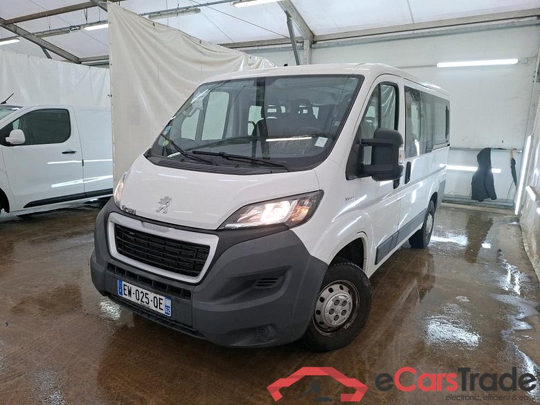 PEUGEOT Boxer 4p Combi 2.0 BLUEHDI 110 S&S 330 L1H1 ACCESS