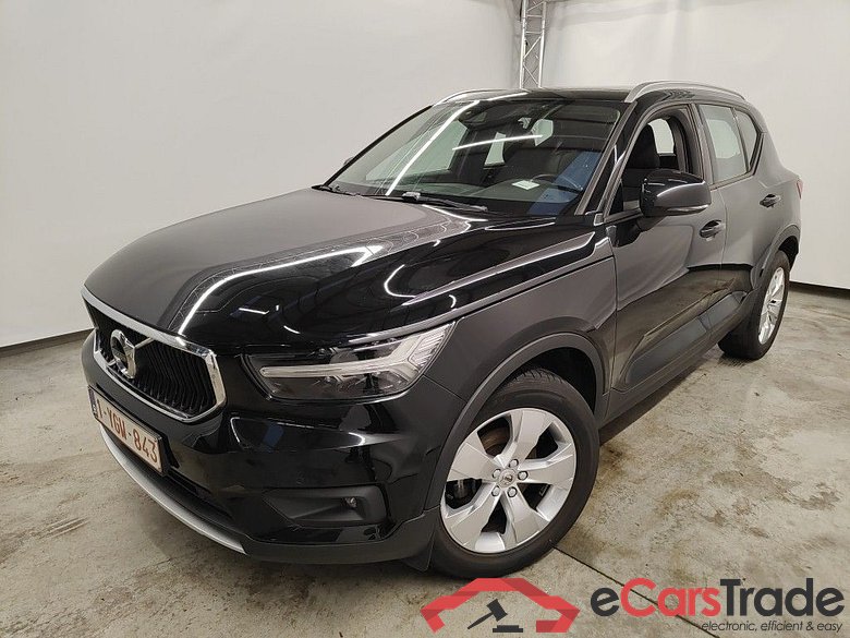 Volvo XC40 T3 Momentum Pro 5d #1