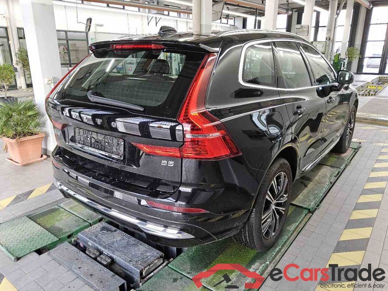 Volvo XC60 (03.2017->) DE - SUV5 B5 (Benzin) 2WD EU6d, Inscription Mild-Hybrid (EURO 6d), (Facelift) 20 #3