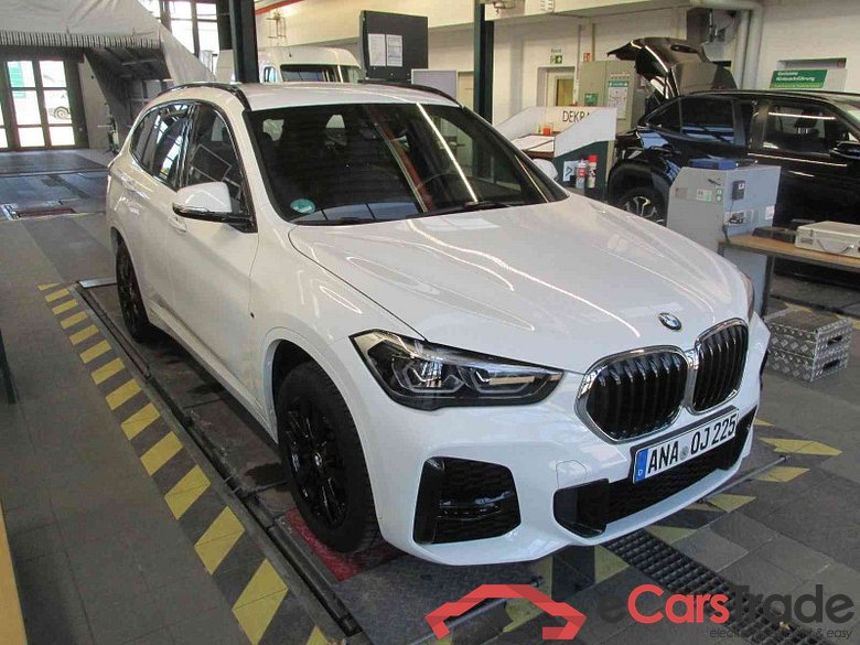 BMW X1 (F48)(2015->) DE - SUV5 xDrive20i EU6d, xDrive M Sport (OPF)(EURO 6d), (Facelift) 2020 - 2022 #2