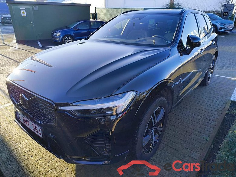 VOLVO XC60 2.0 B4 MHEV Plus Dark