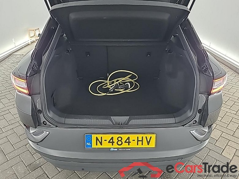 VOLKSWAGEN ID.4 77kWh Life Auto 5D 150kW Athlon Edition #5
