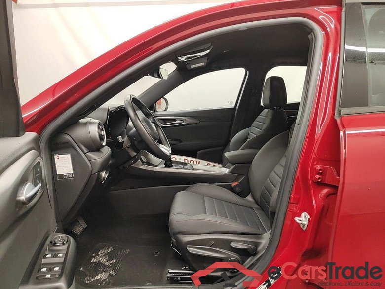 Alfa Romeo Tonale 1.5 130 MHEV Sprint FWD 5d #3