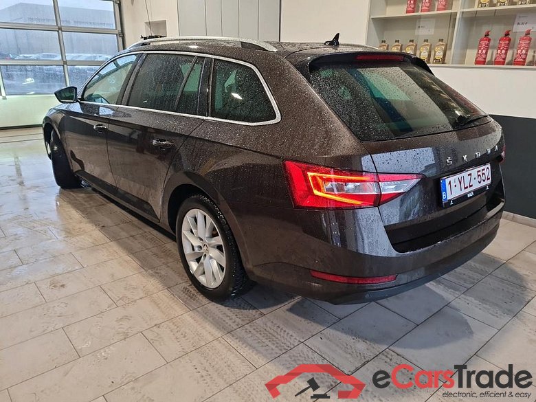 SKODA SUPERB COMBI DIESEL - 2019 1.6 CR TDi Style DSG #3