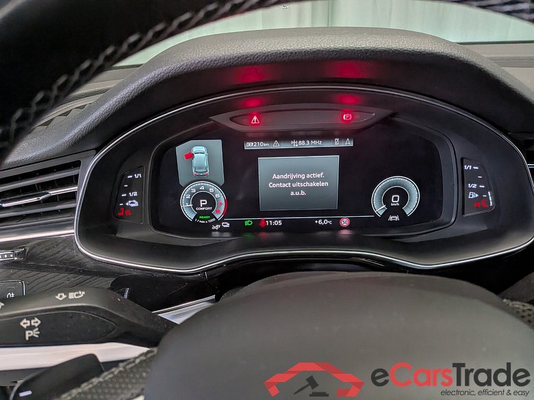 AUDI Q7 55 TFSI e q Pro L S #6