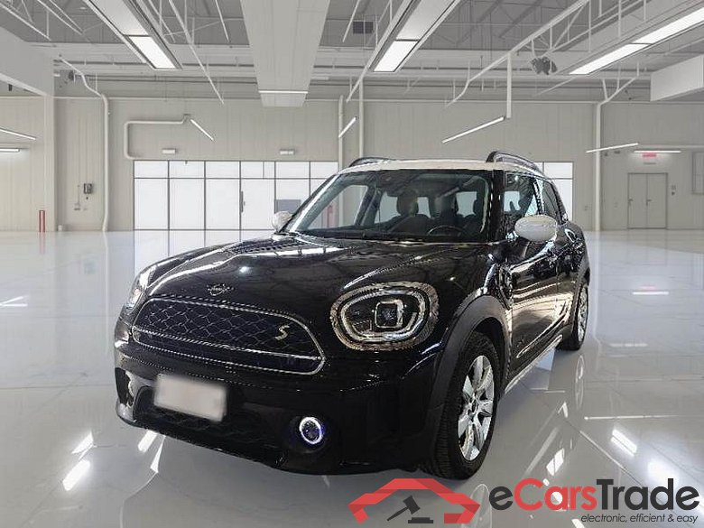 MINI COUNTRYMAN / 2020 / 5P / BERLINA COOPER S E ALL4 BUSINESS AUTOM.
