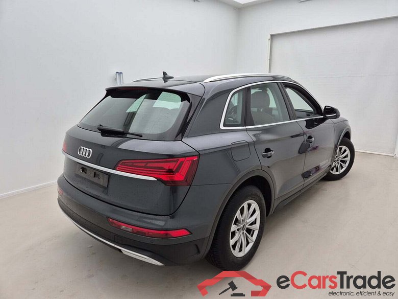 AUDI Q5 2.0 30 TDI S-TRONIC BUSINESS E #2