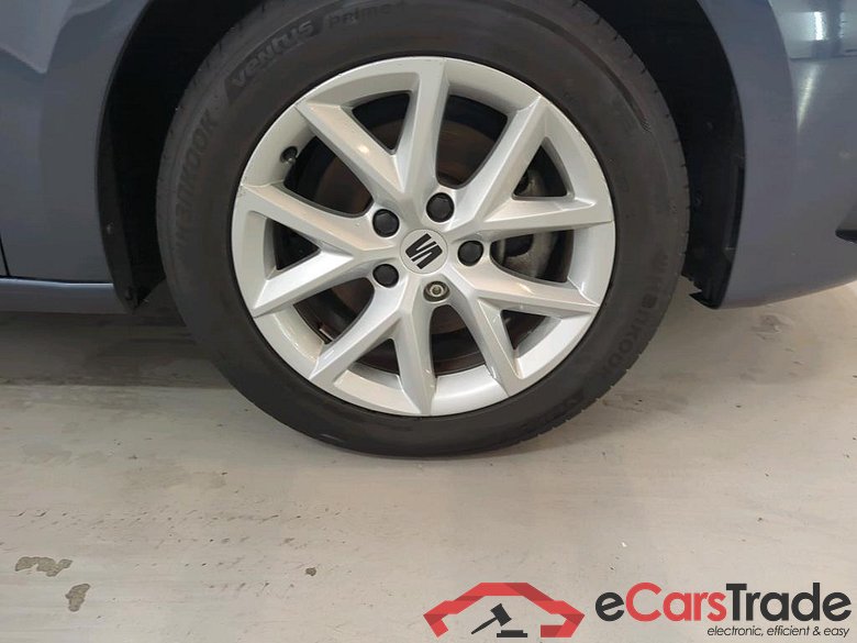 SEAT Leon Sportstourer 66 kW #6