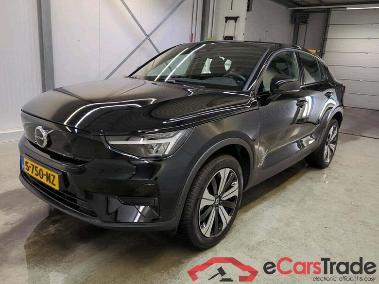 VOLVO C40 Recharge Core 69 kWh #1