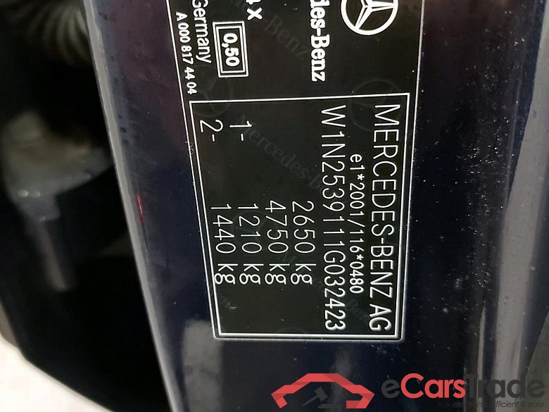 MERCEDES - MER GLC 300 de Business Solution 4MATIC 306PK  Business Solution Plus & AMG *Hybrid* #6