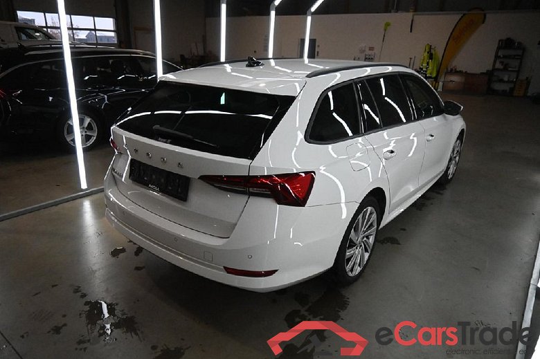 Octavia Combi Ambition 2.0 TDI 110KW AT7 E6d #2