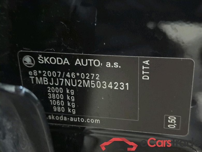 Karoq Sportline 2.0 TDI 110KW MT6 E6d #4