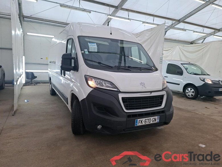 PEUGEOT Boxer / 2014 / 4P / Fourgon tôlé BLUEHDI 110 PREMIUM PACK 333 L3H2 #4