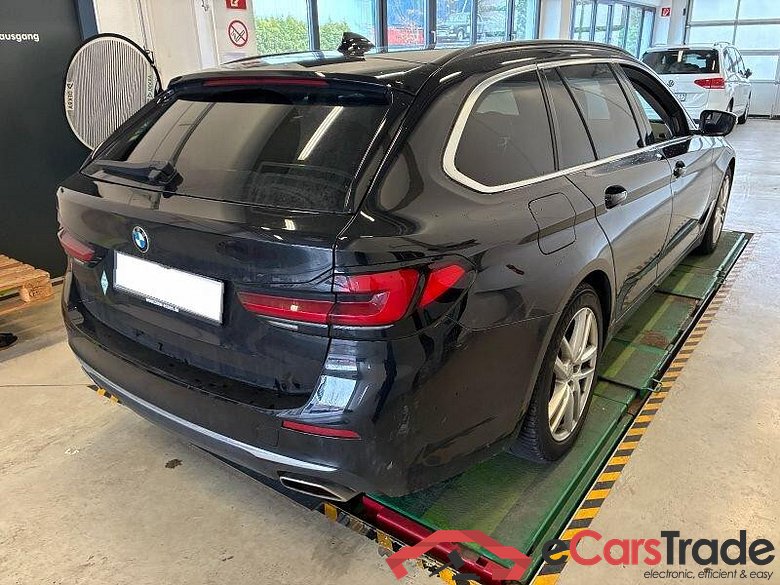 BMW 5 Touring (G31)(2017->) DE - Kb5 530 d Mild-Hybrid EU6d, xDrive Luxury Line (EURO 6d), (Facelift) 2020 - #3