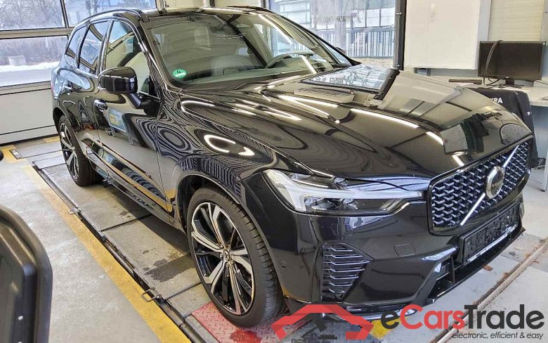 Volvo XC60 (03.2017->) DE - SUV5 B5 (Benzin) AWD EU6d, Ultimate Dark Mild-Hybrid (EURO 6d), (Facelift) #2