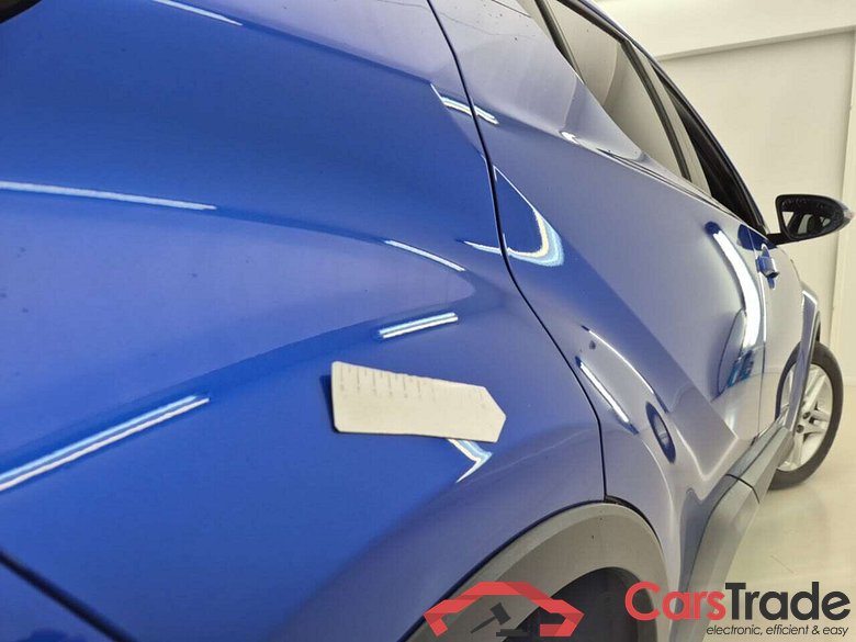 TOYOTA C-HR 1.8 HYBRID C-ENTER AUT. #4