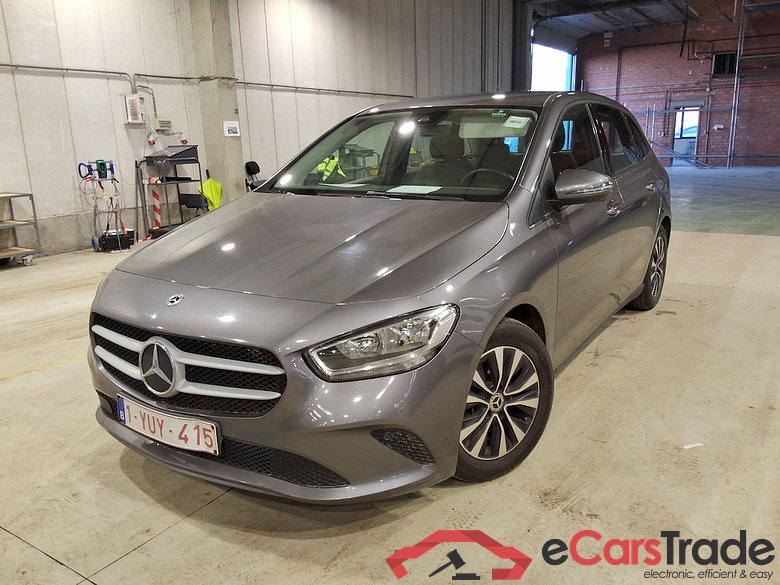 MERCEDES-BENZ CLASS B (W247) B 180 Business Solution